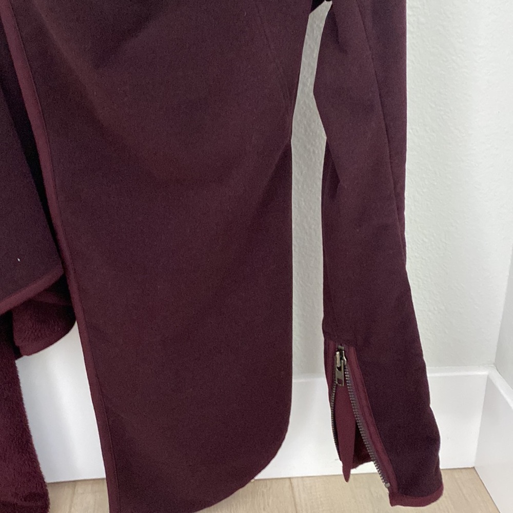 Jacket - Picture 6 of 9